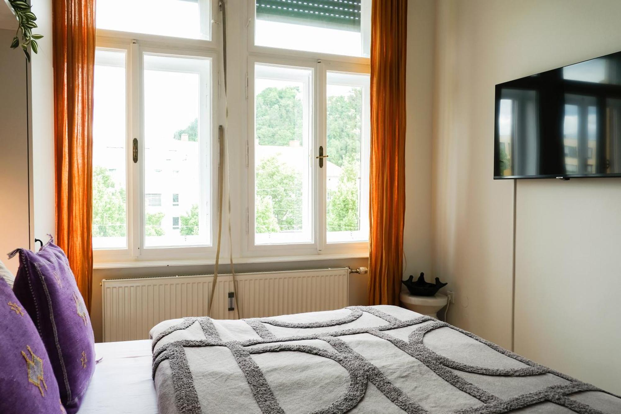 Stilvolles Apartment Im Zentrum - Free Parking Γκρατς Εξωτερικό φωτογραφία